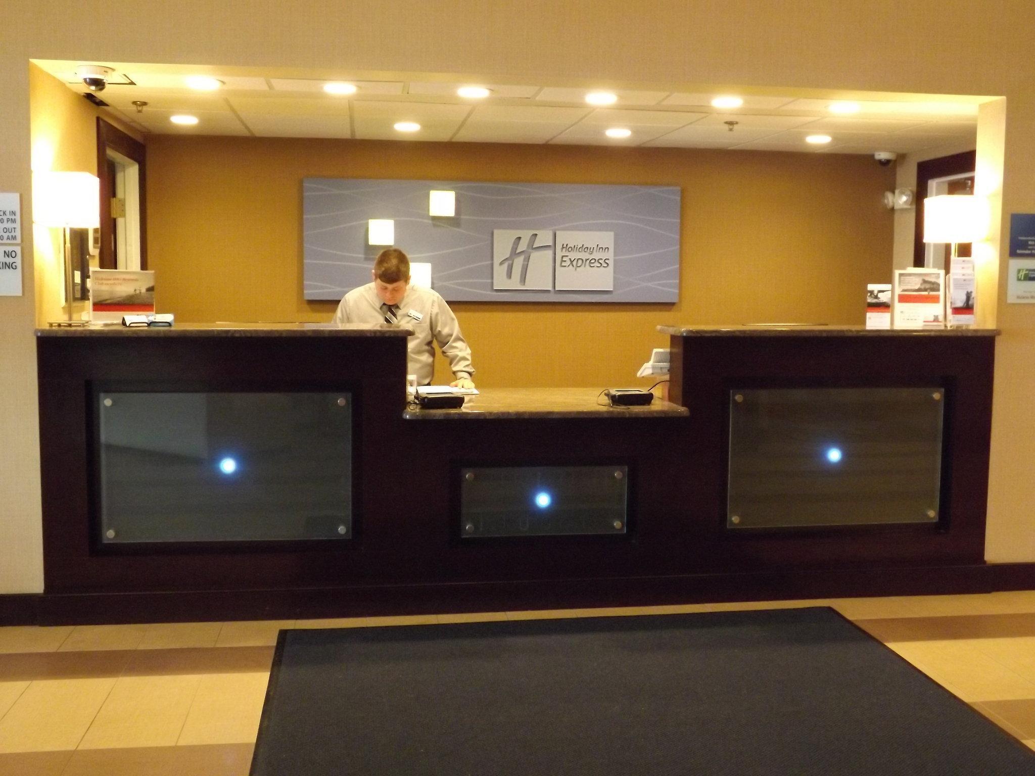 Holiday Inn Express Lexington Southwest Nicholasville By Ihg Exterior foto