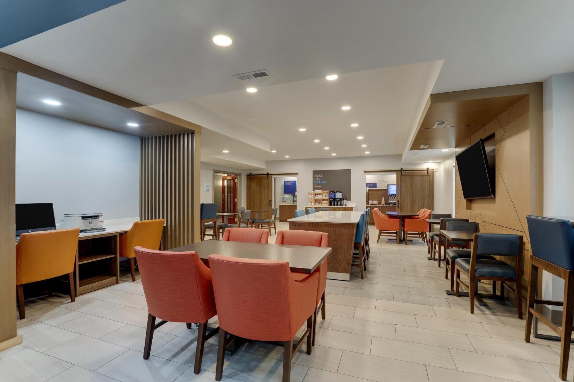 Holiday Inn Express Lexington Southwest Nicholasville By Ihg Exterior foto