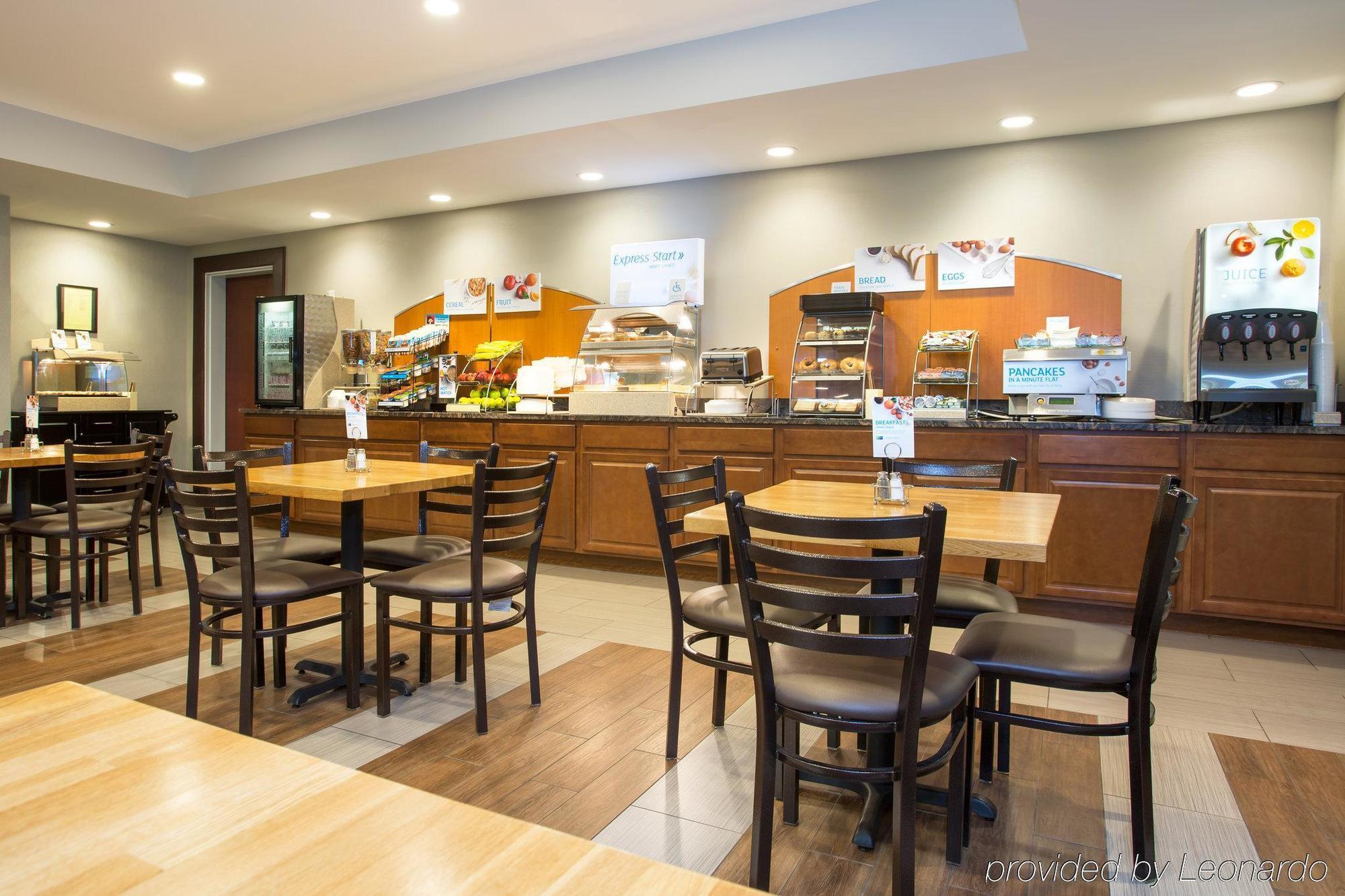 Holiday Inn Express Lexington Southwest Nicholasville By Ihg Exterior foto